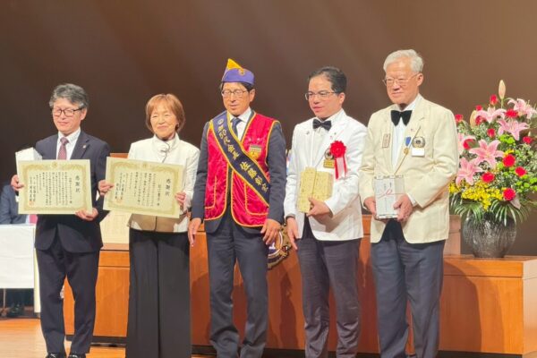 6月第一例会　50周年記念式典