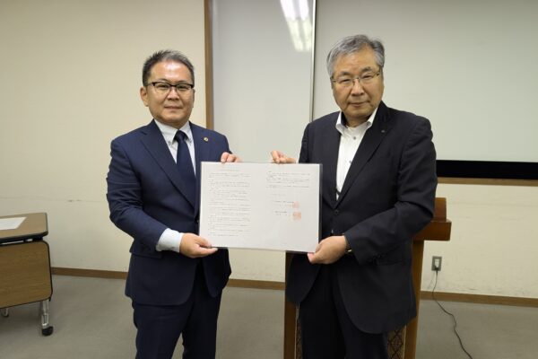 6月第一例会　災害協定締結式